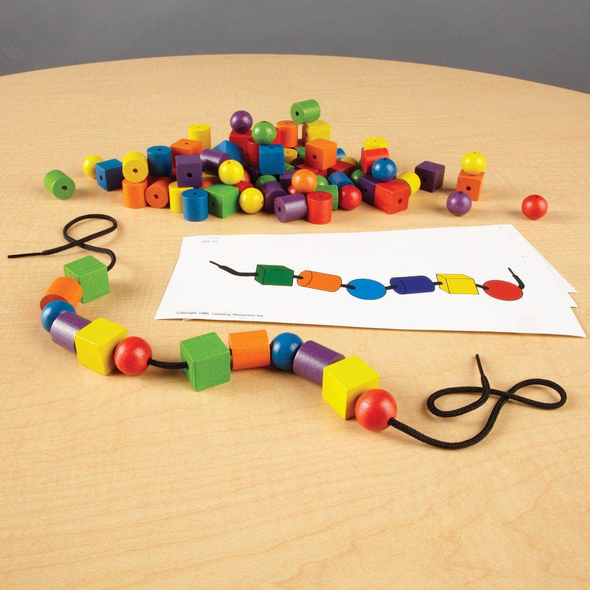 Beads & Pattern Cards Activity Set - Image 4