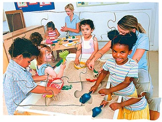 Diversity & Inclusion 4 Puzzle Set includes: Friends Red Bal - Image 5