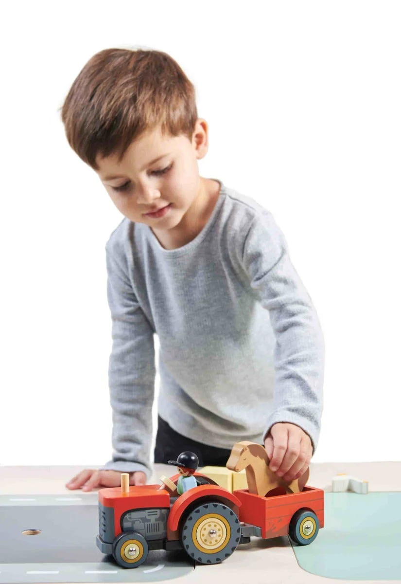Farmyard Tractor - Image 4