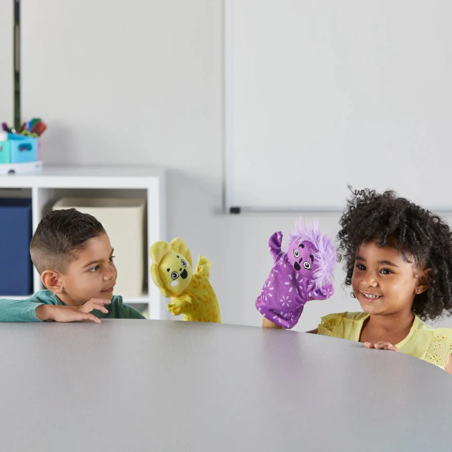 Feelings Family Puppets - Image 2