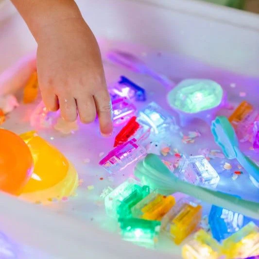 Glo Pals Light Up Cubes - Image 10