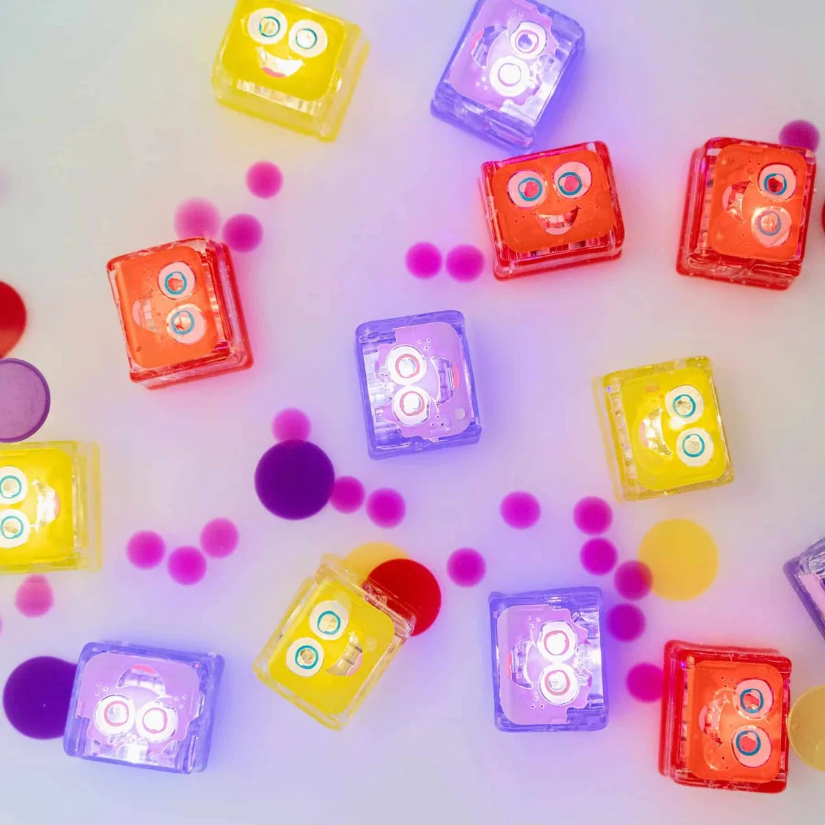 Glo Pals Light Up Cubes - Image 31