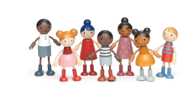 Humming Bird Doll Family - Image 3