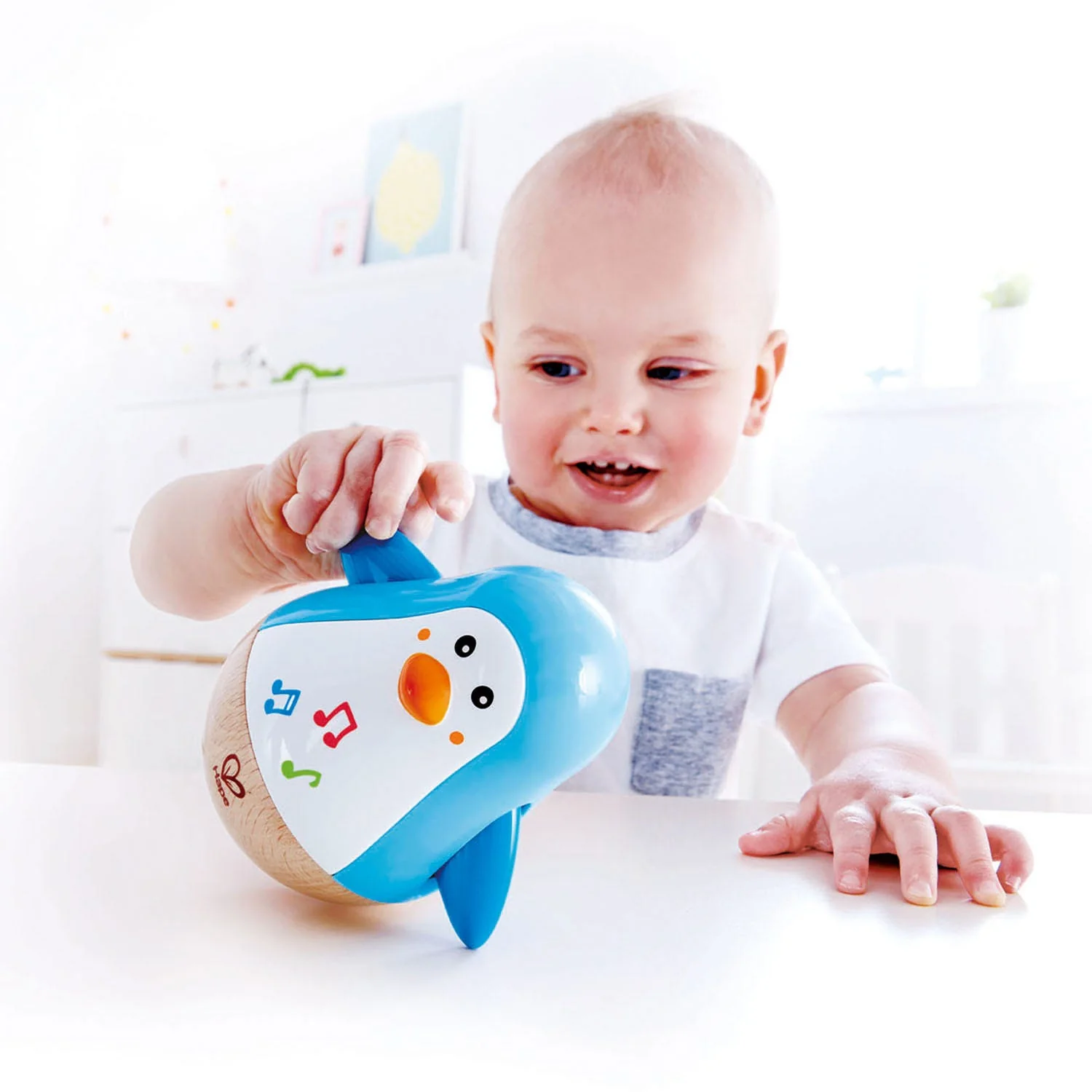 Penguin Musical Wobbler by Hape - Image 3