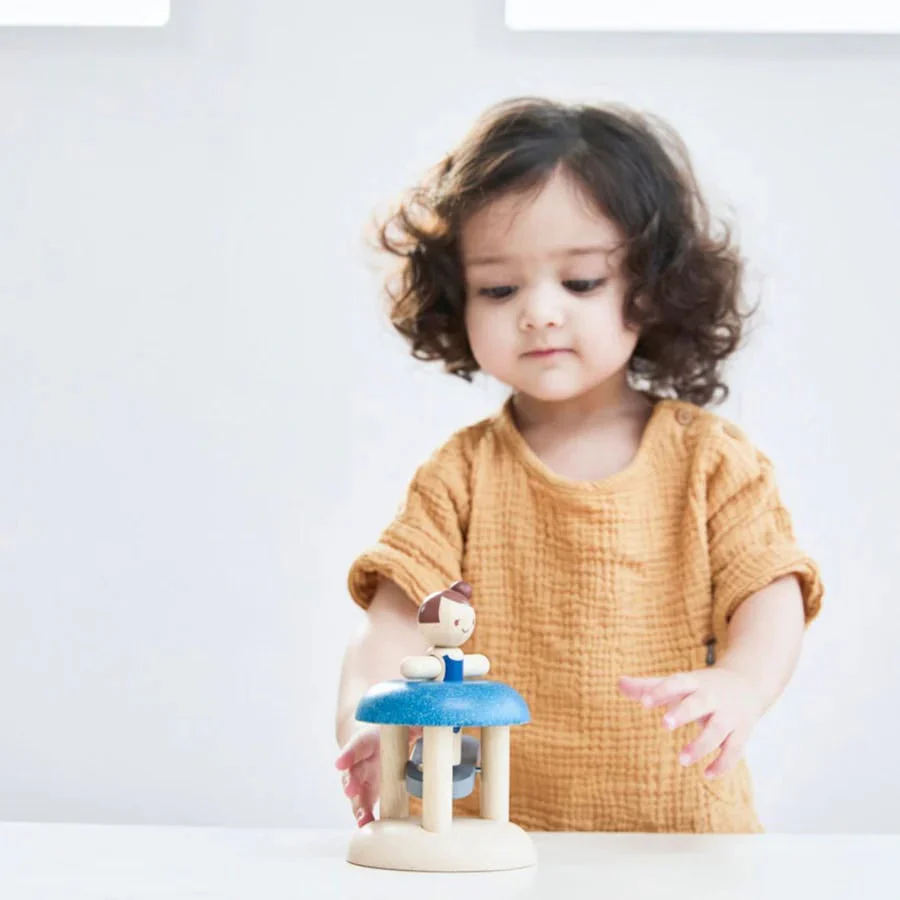 Plan Toys Jumping Gymnast - Image 2