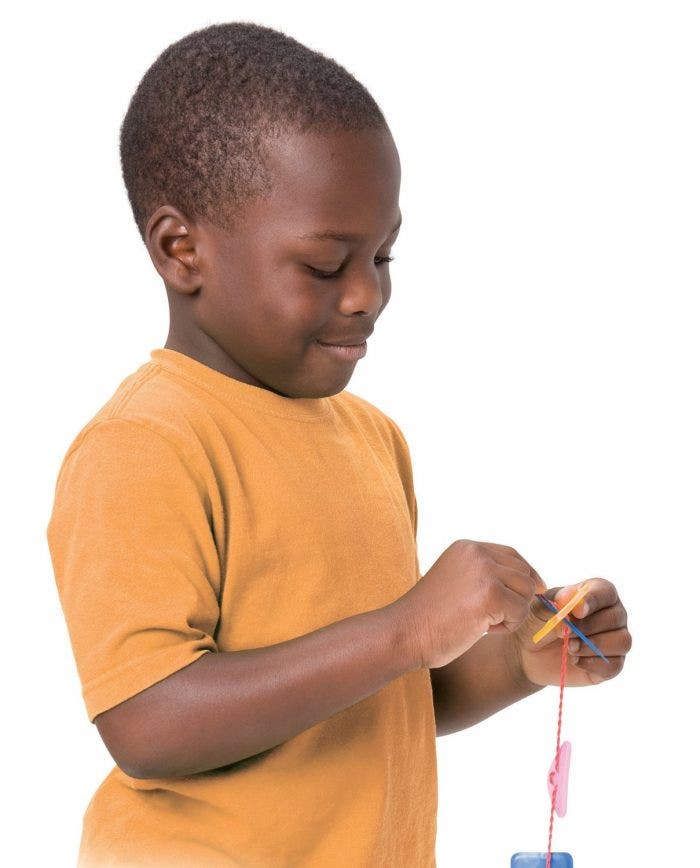 Plastic Lacing Needles 32 pack