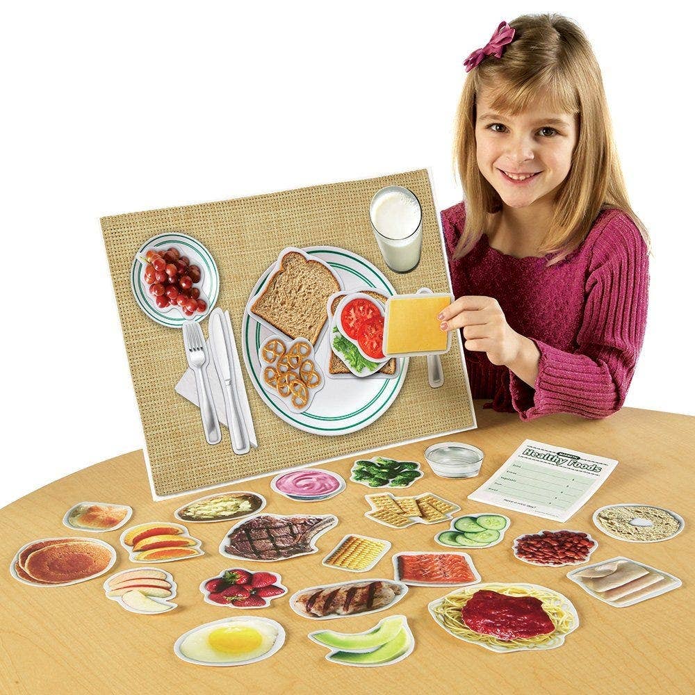 Pretend & Play Magnetic Healthy Foods - Image 3