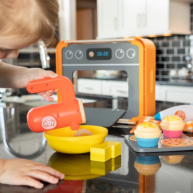 Pretendables Bakery by Fat Brain Toys - Image 4