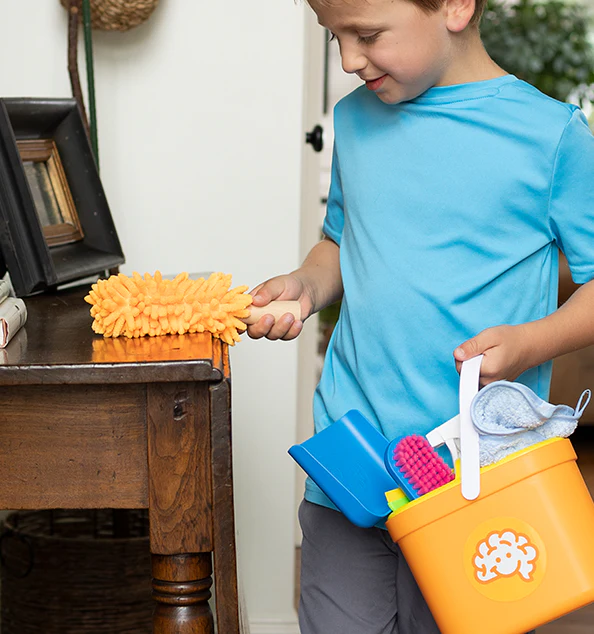 Pretendables Cleaning Kit by Fat Brain Toys - Image 3