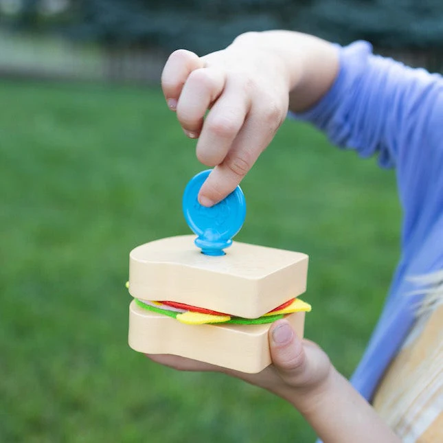Pretendables Picnic Basket by Fat Brain Toys - Image 5