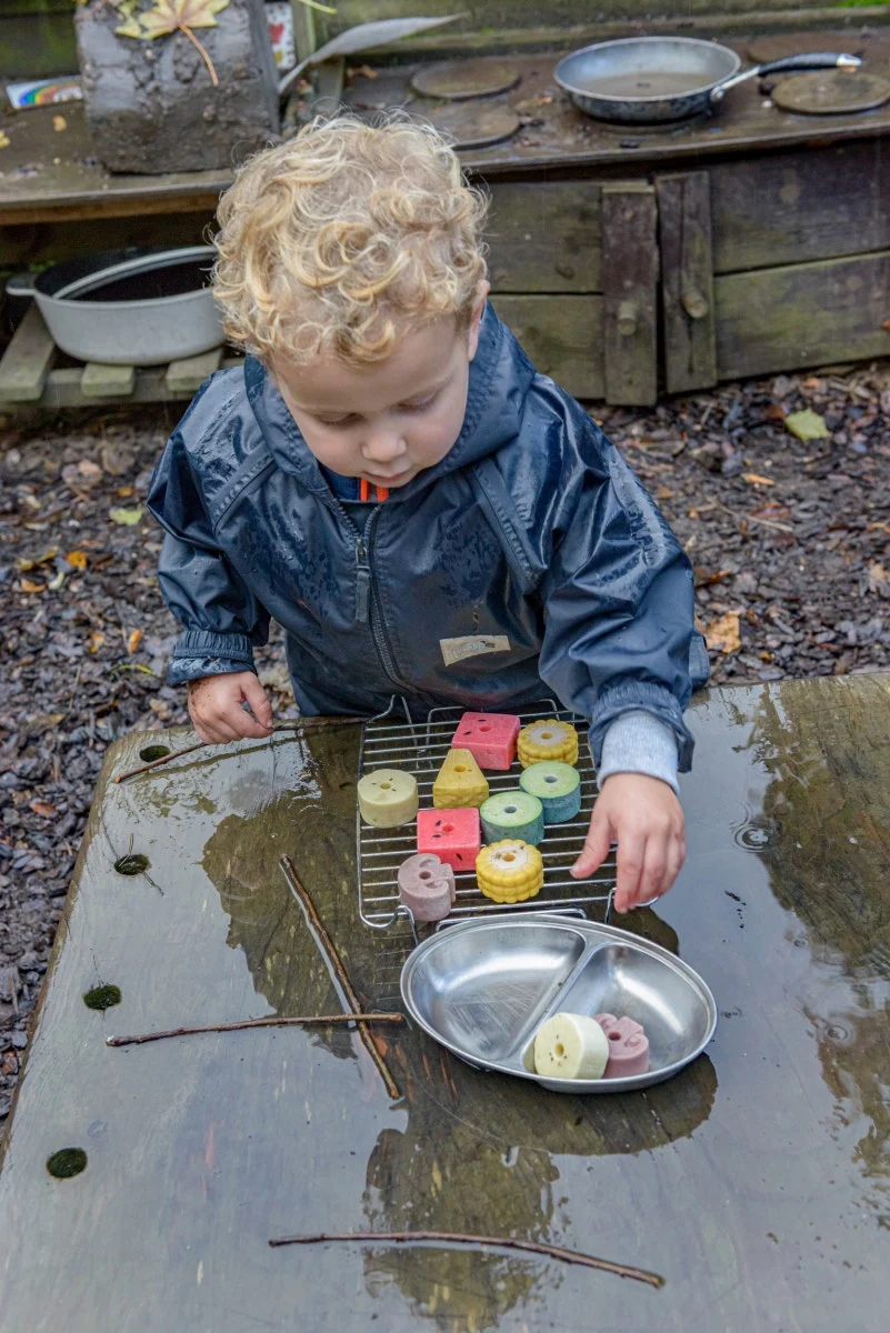 Sensory Play Threading Kebabs - Image 4