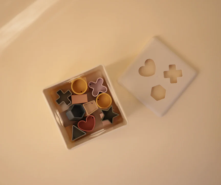 Shape Sorting Box - Image 3