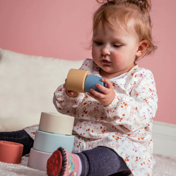 Simply Silicone Stacking Cups - Image 4