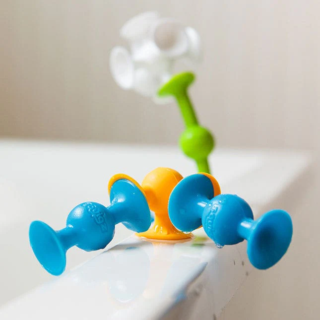 Squigz Deluxe Set by Fat Brain Toys - Image 3
