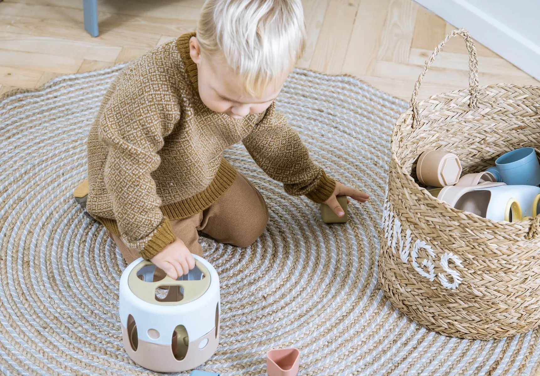 Tiny Bio Shape Sorter - Image 3