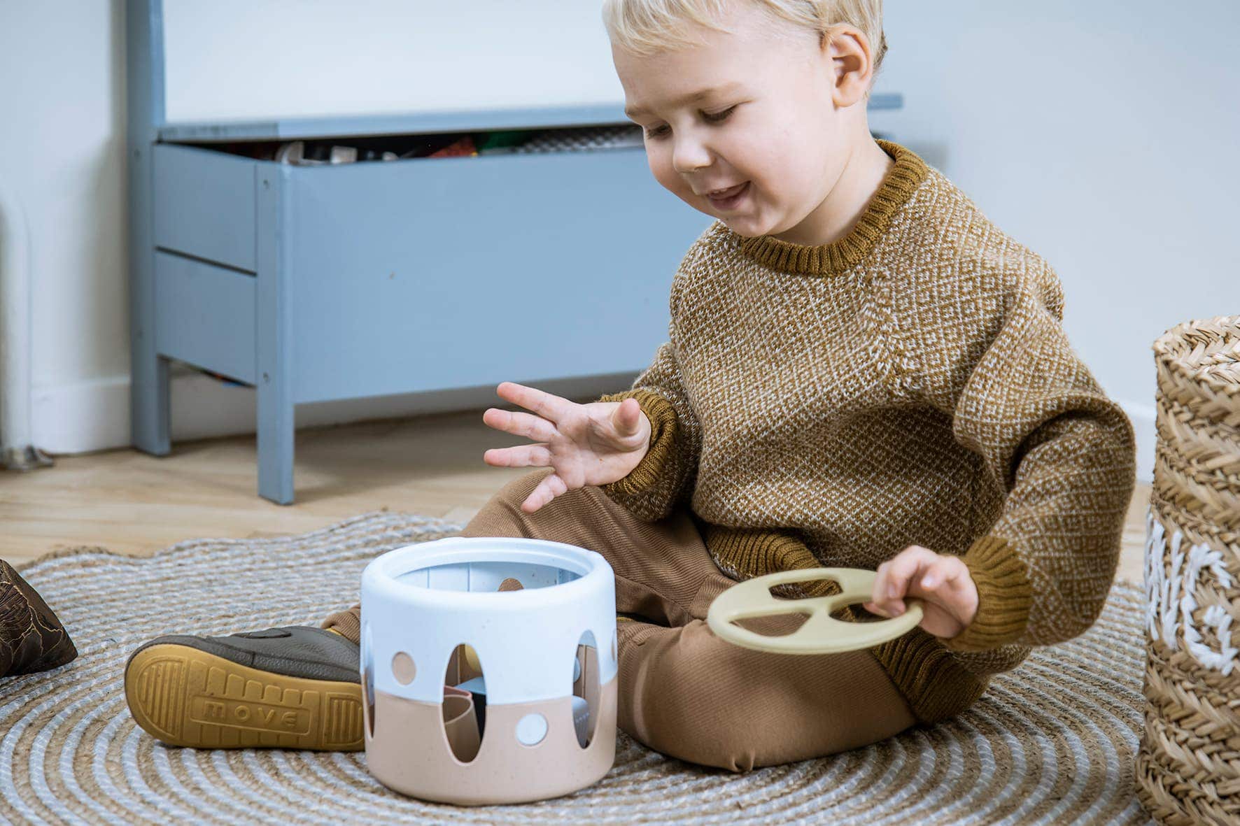 Tiny Bio Shape Sorter - Image 5