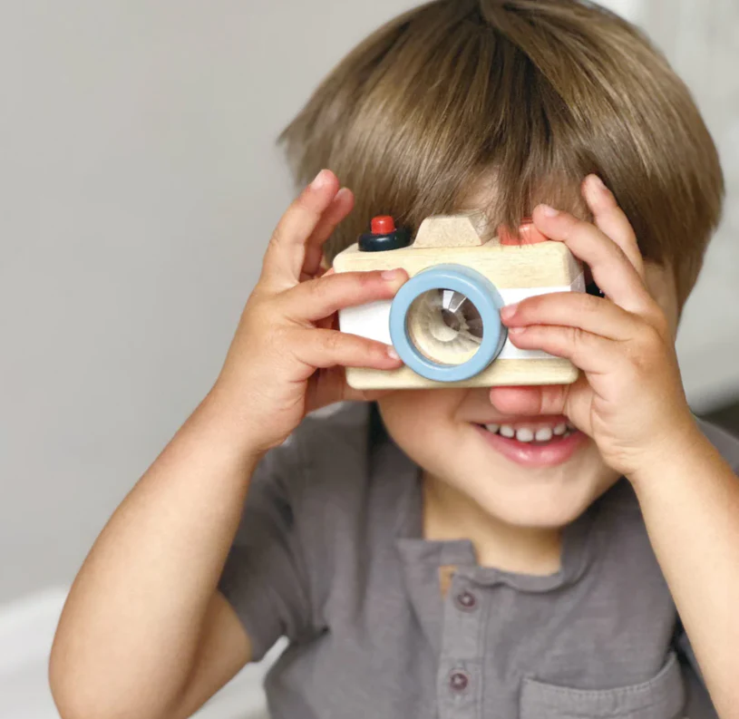 Wooden Pretend Camera - Image 3