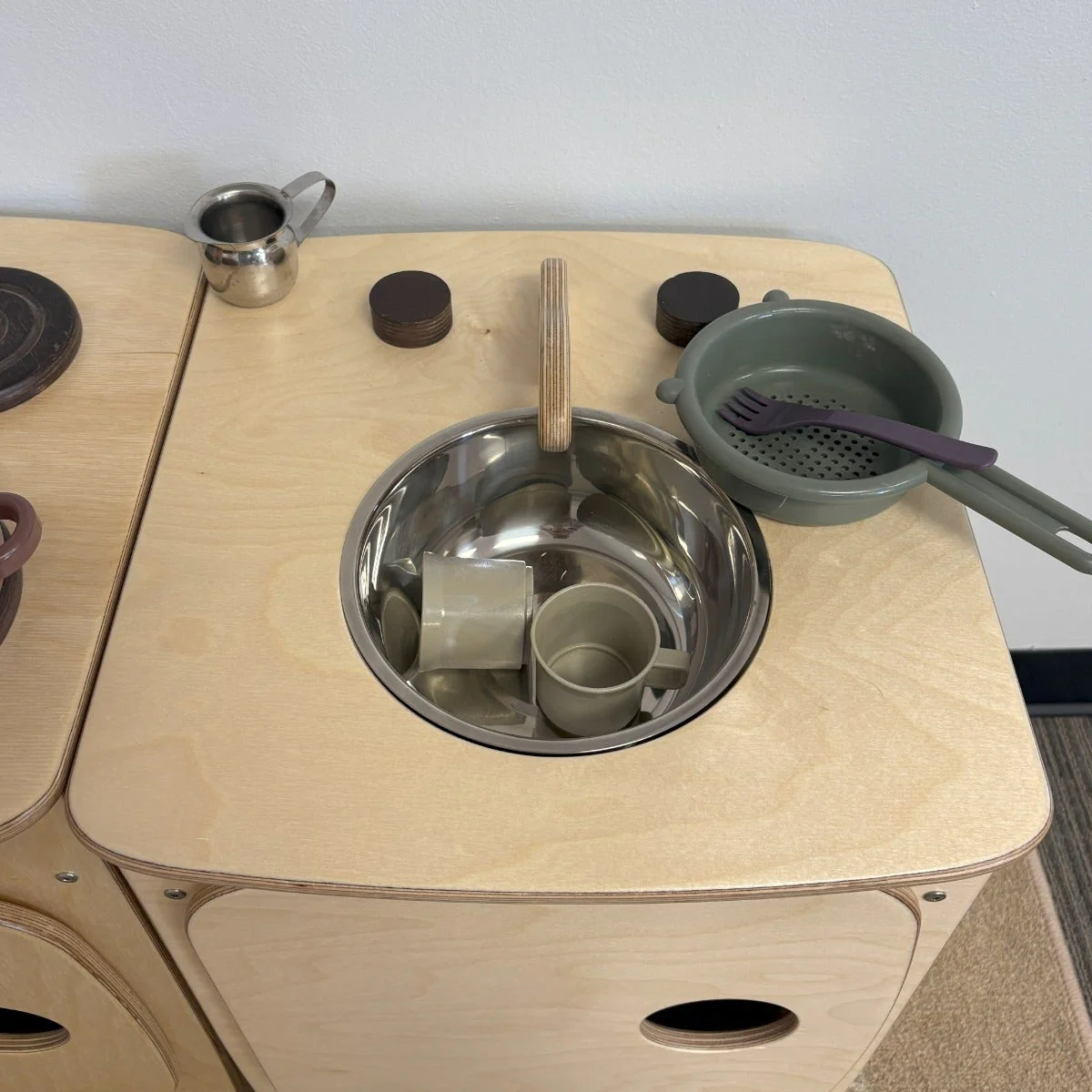 Woodlyn Kitchen Sink for Preschoolers 15inL x 24.75inH - Image 5