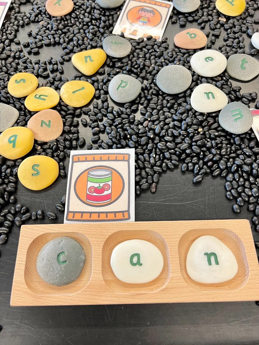 Word Building Pebble Set - Image 3